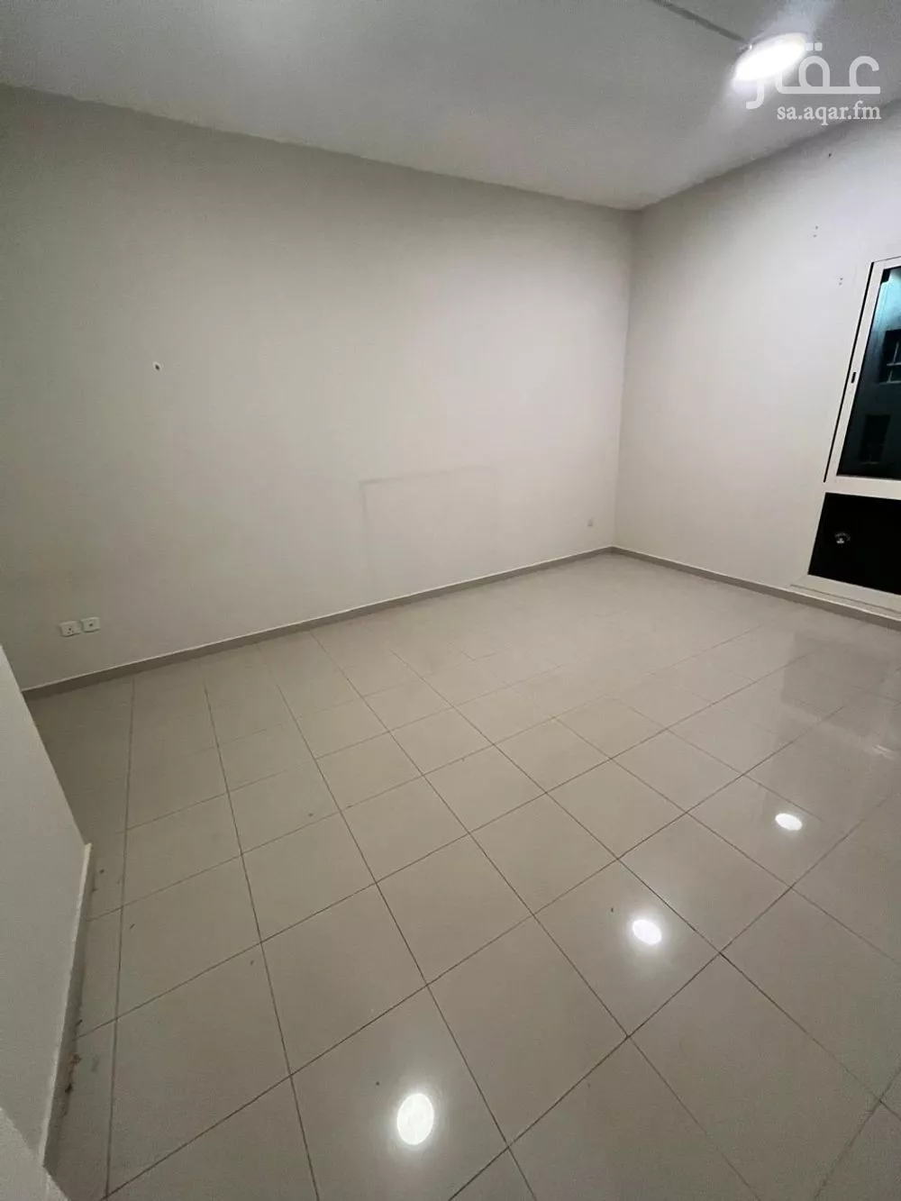 شقة 4 غرف في الياسمين 2