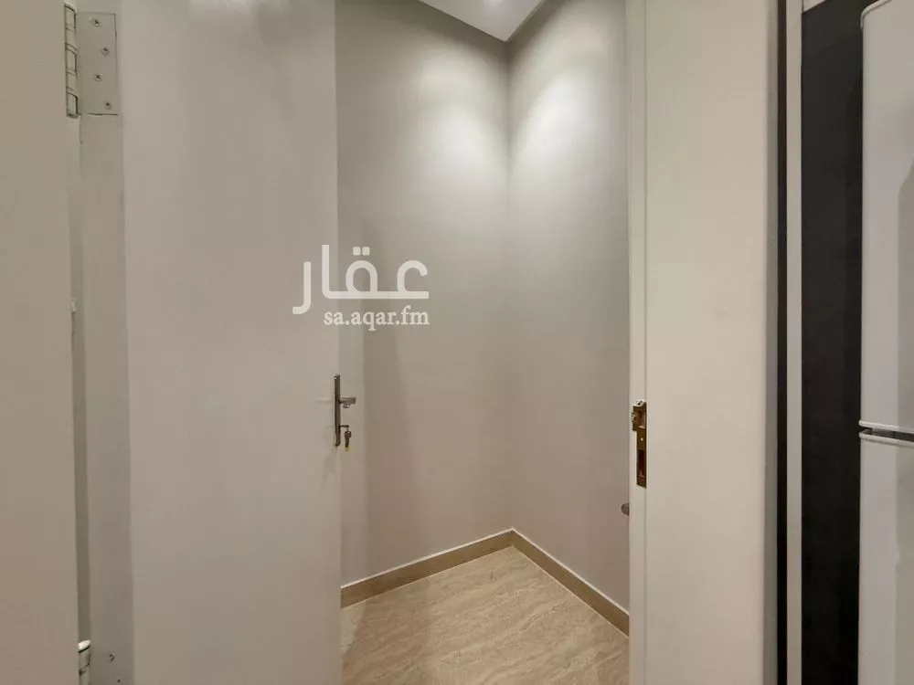 فيلا 3 غرف في الرفيعة 5