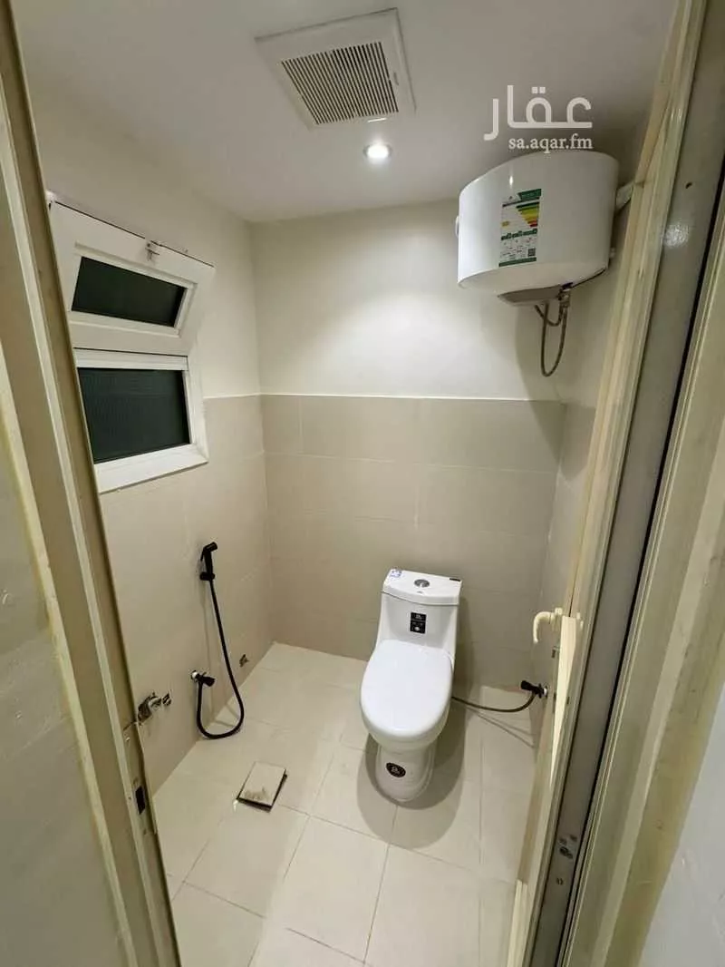 5 bedroom office in Al Marwa, Riyadh 17