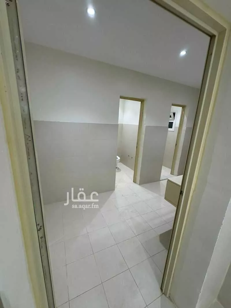 5 bedroom office in Al Marwa, Riyadh 14