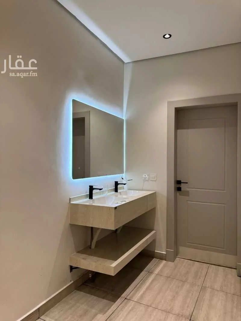 3 bedroom apartment in Al Yamamah 3