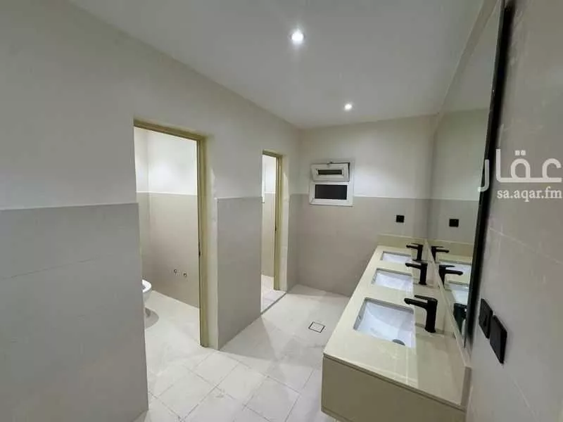 5 bedroom office in Al Marwa, Riyadh 13