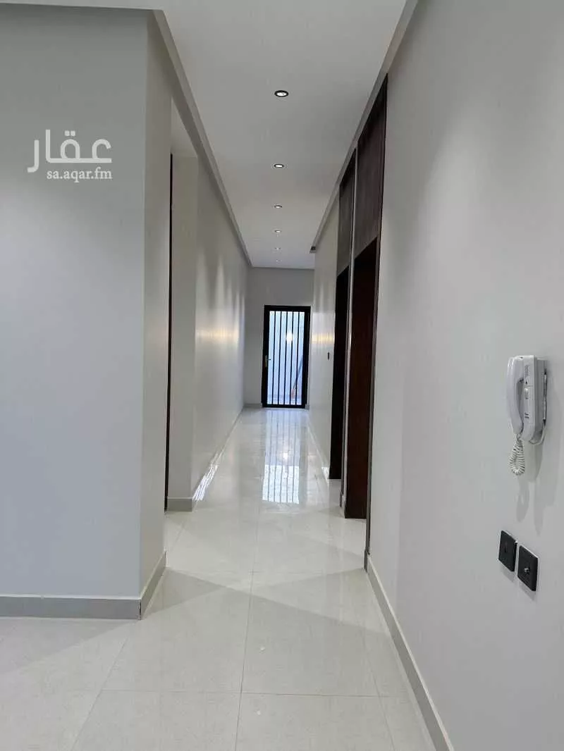 4 bedroom floor in Dhahrat Al Badiah 4
