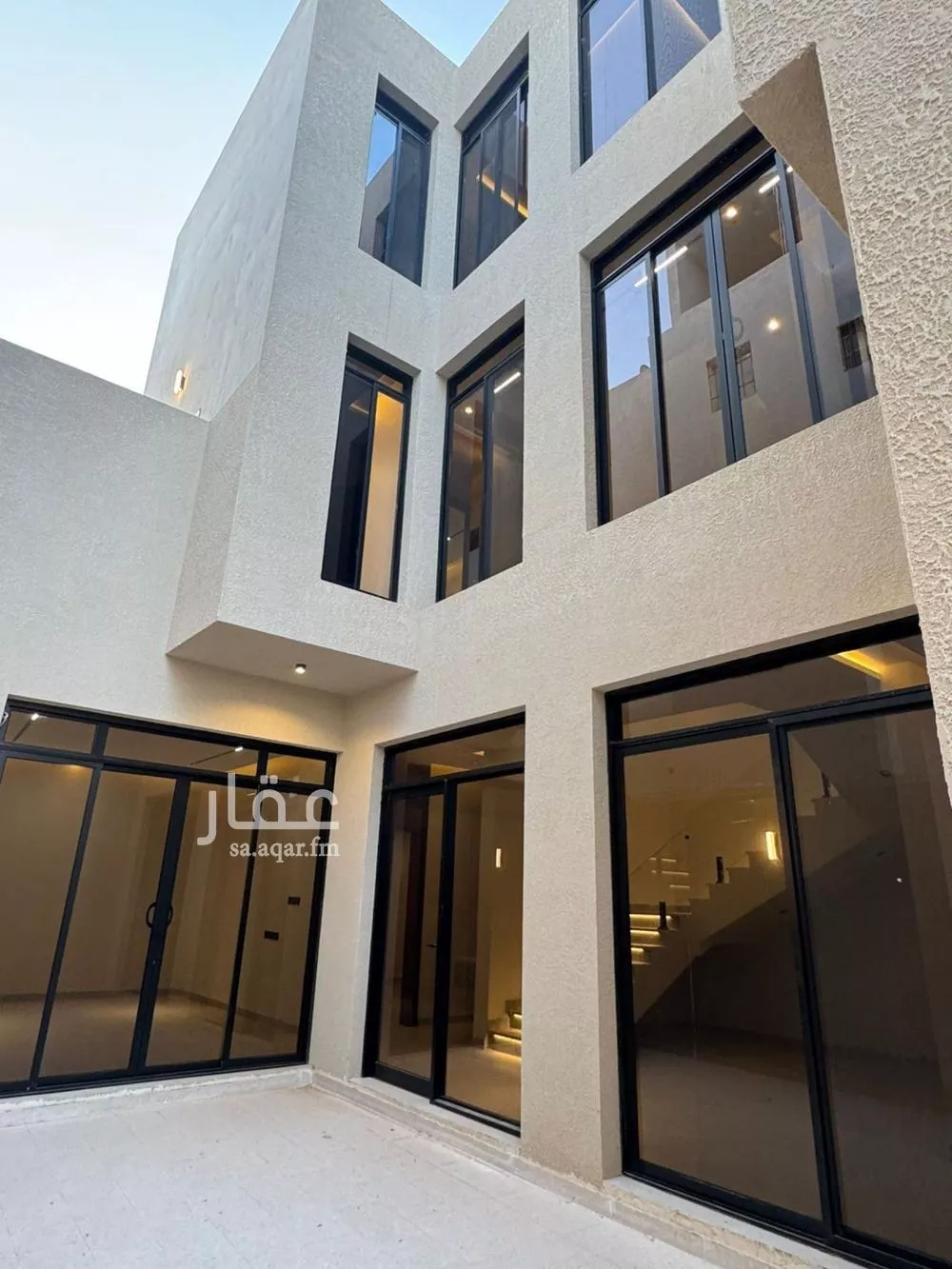 6 bedroom villa in Al Mahdiyyah 1