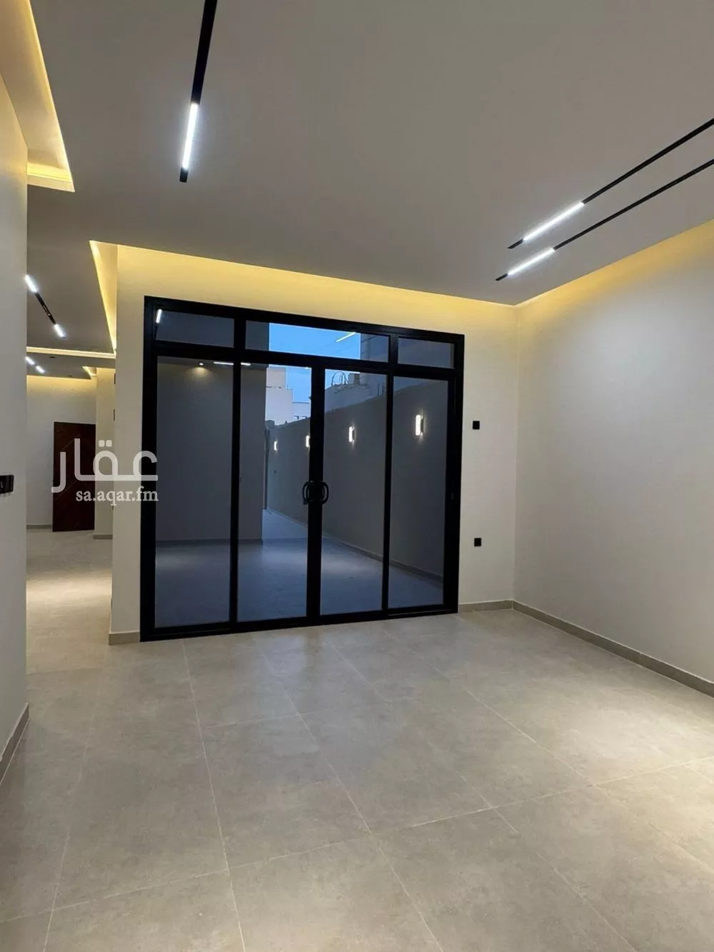 6 bedroom villa in Al Mahdiyyah 2