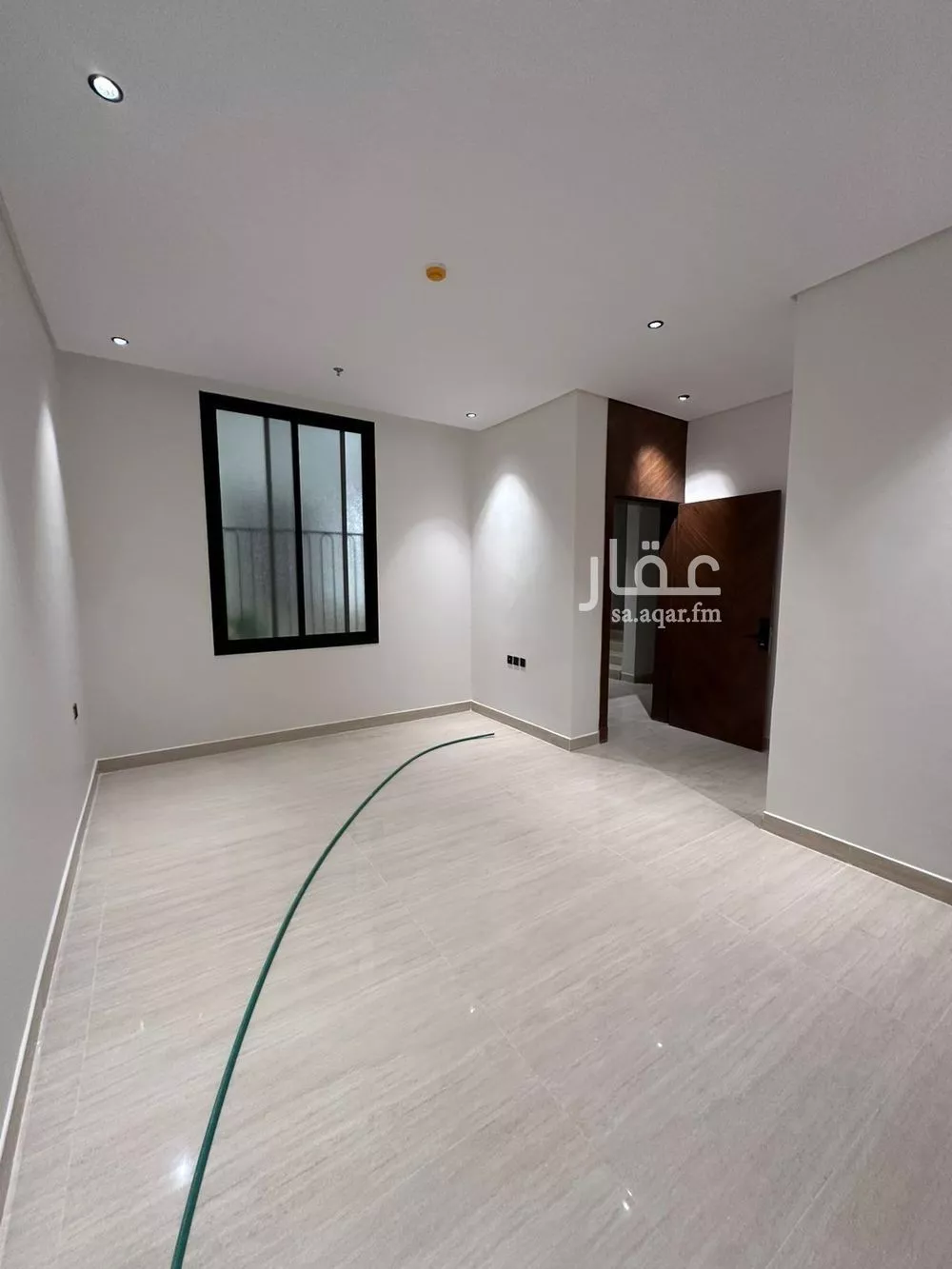 شقة 3 غرف في المهدية 5