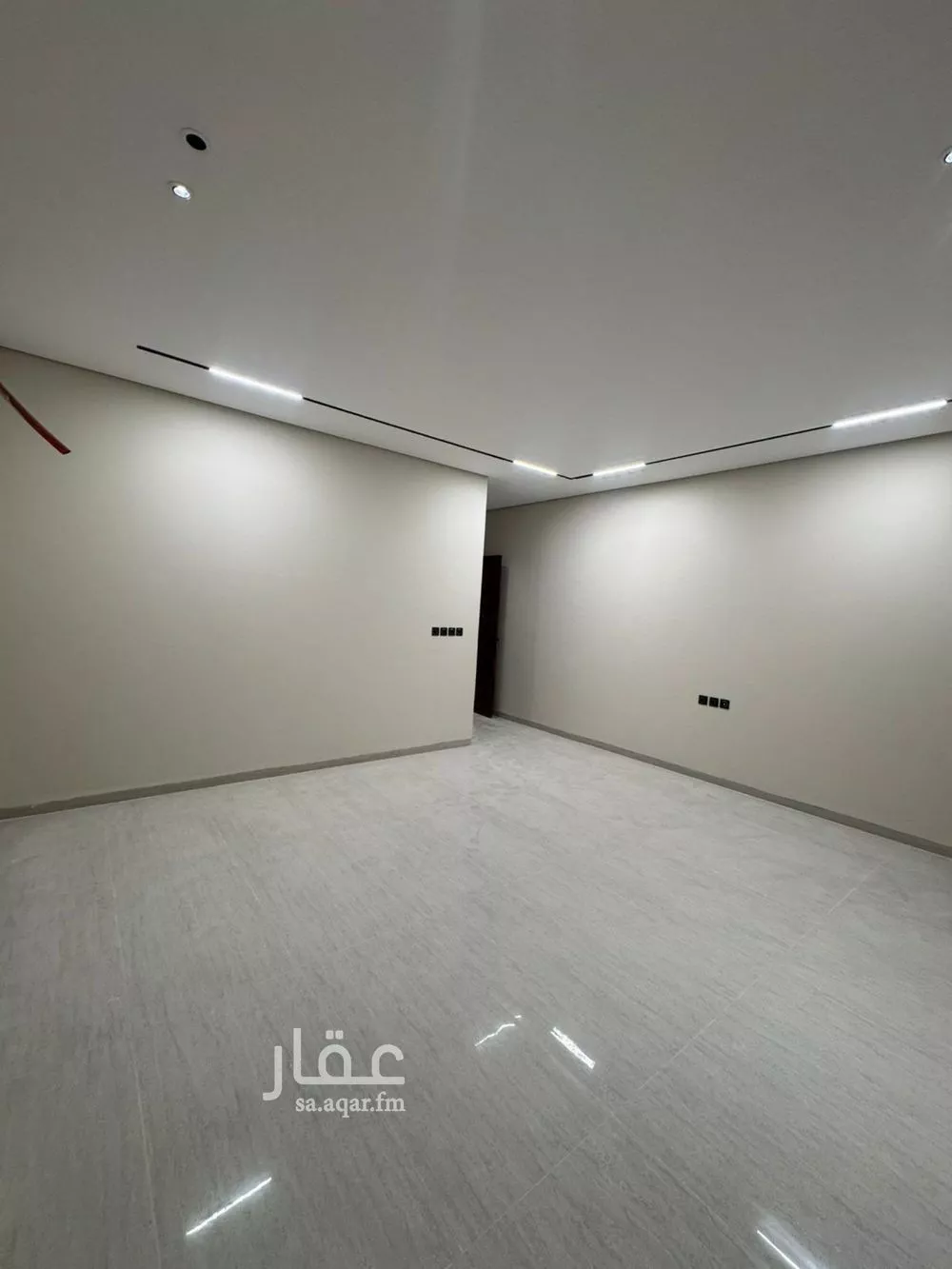 8 bedroom villa in Al Mahdiyyah 4