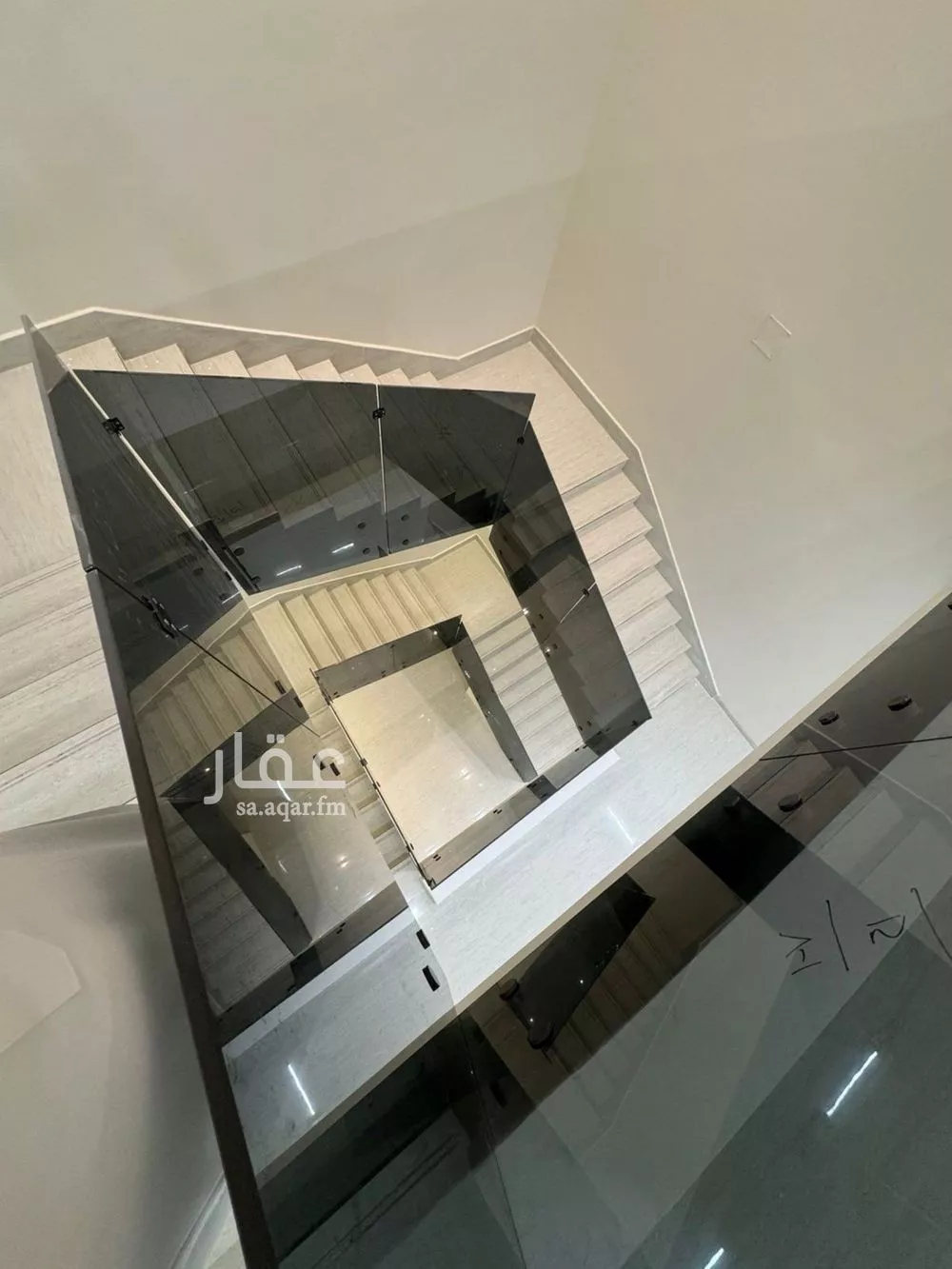 9 bedroom villa in Al Mahdiyyah, Riyadh 13