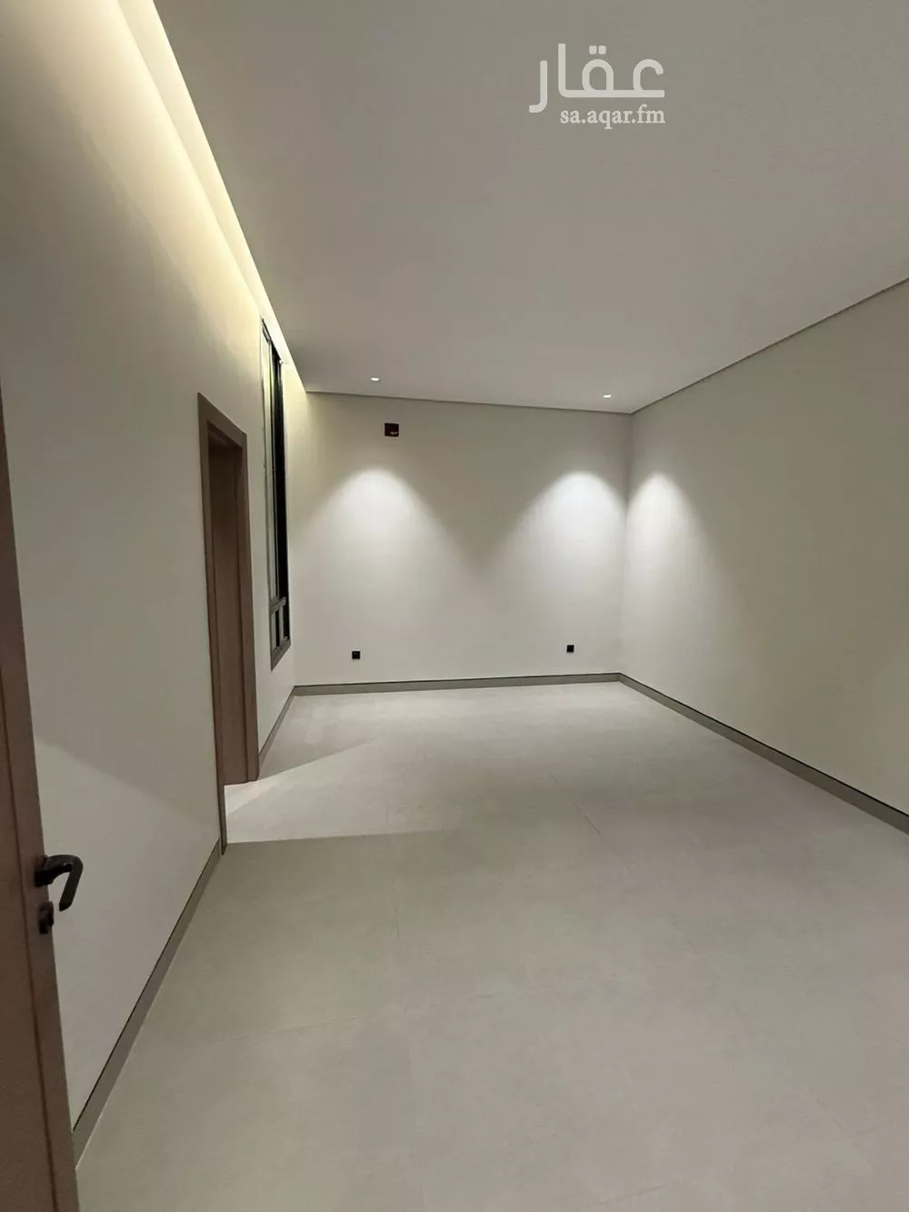 فيلا 6 غرف في المهدية 5