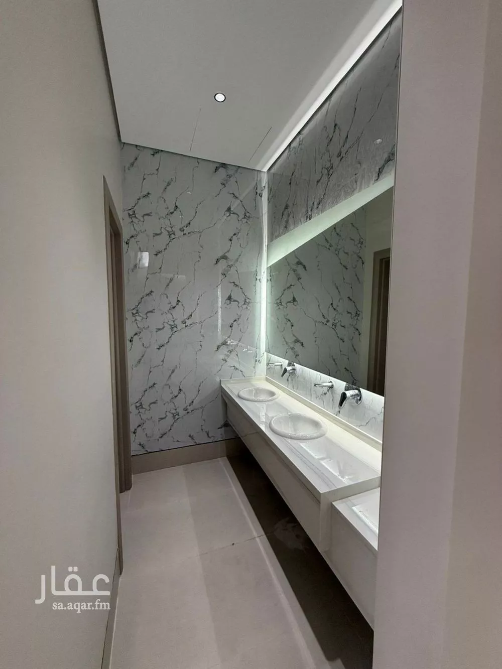 فيلا 8 غرف في المهدية 3