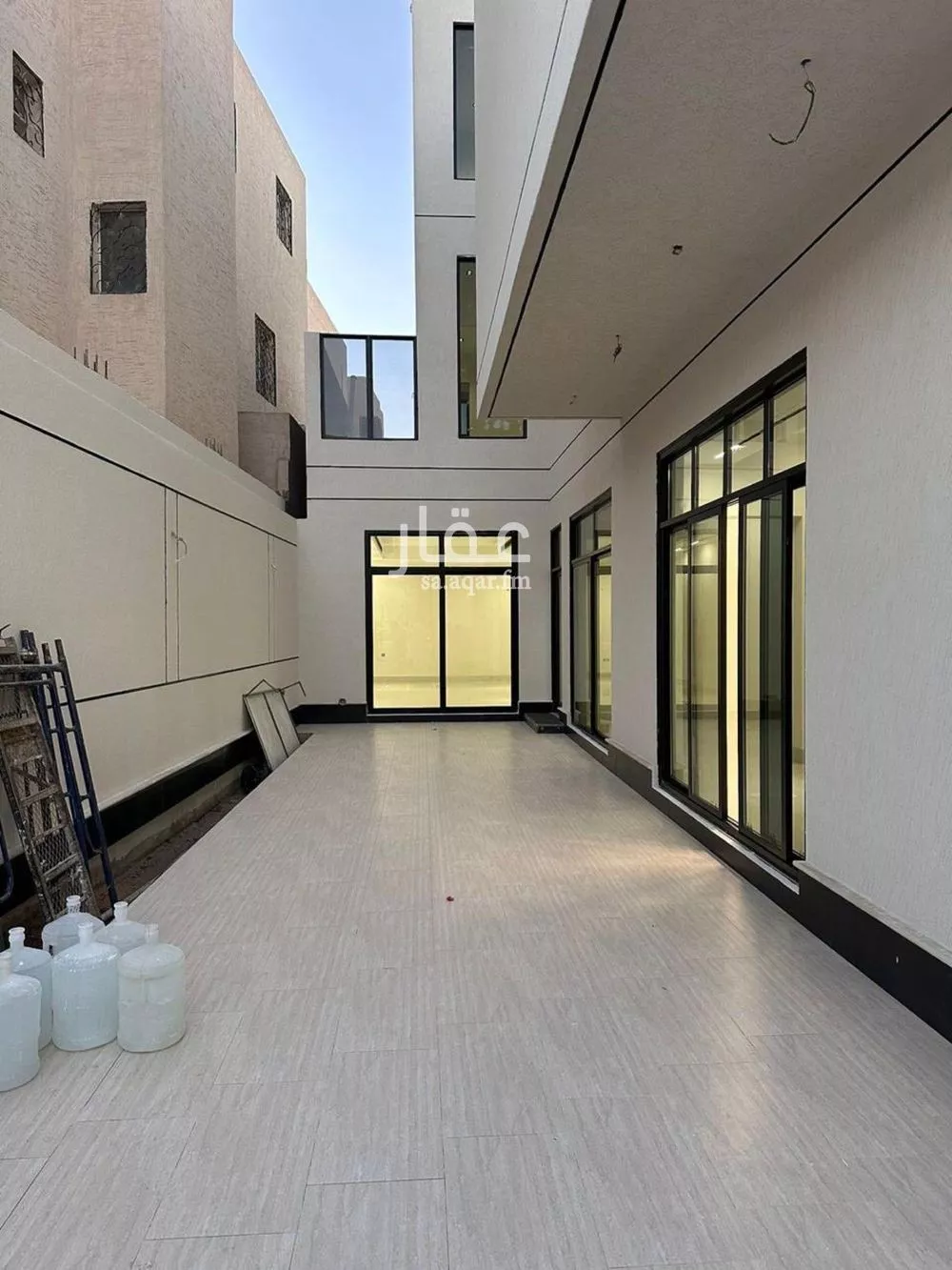 فيلا 6 غرف في المهدية 3