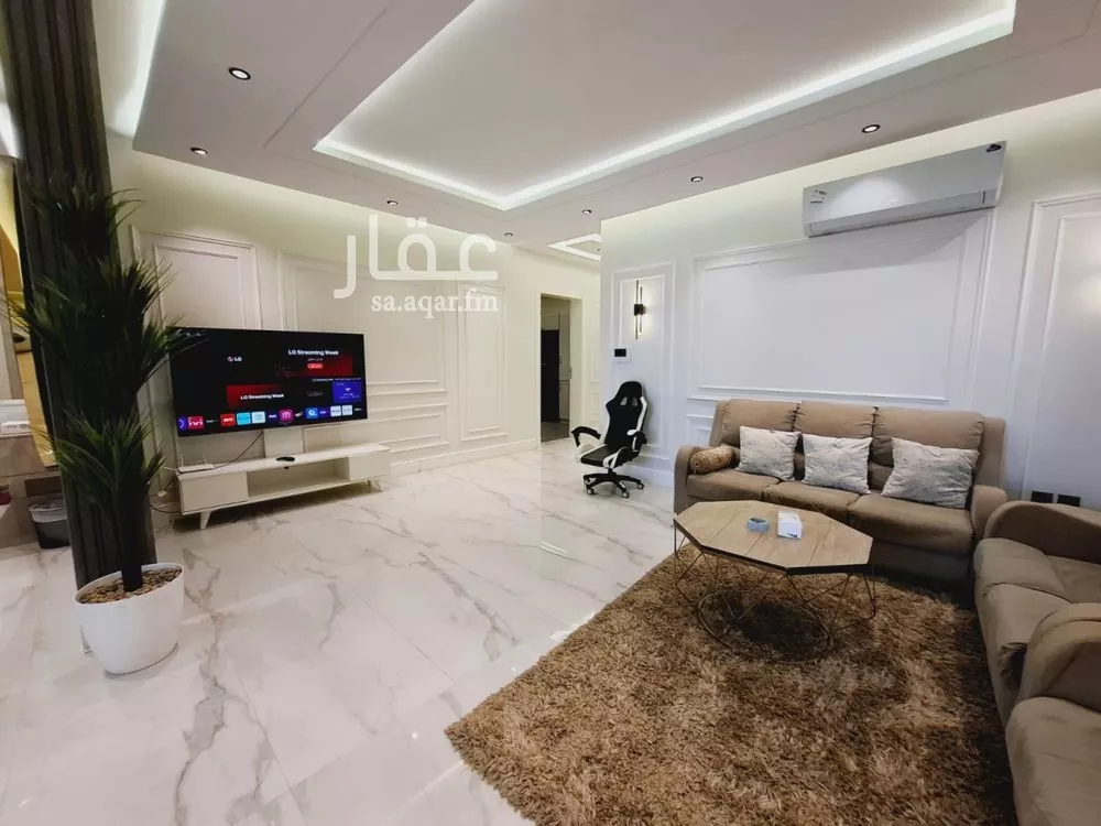 6 bedroom floor in Al Narjis 4