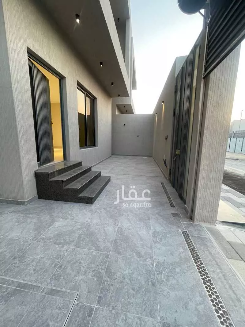 6 bedroom villa in Ash Shulah 4