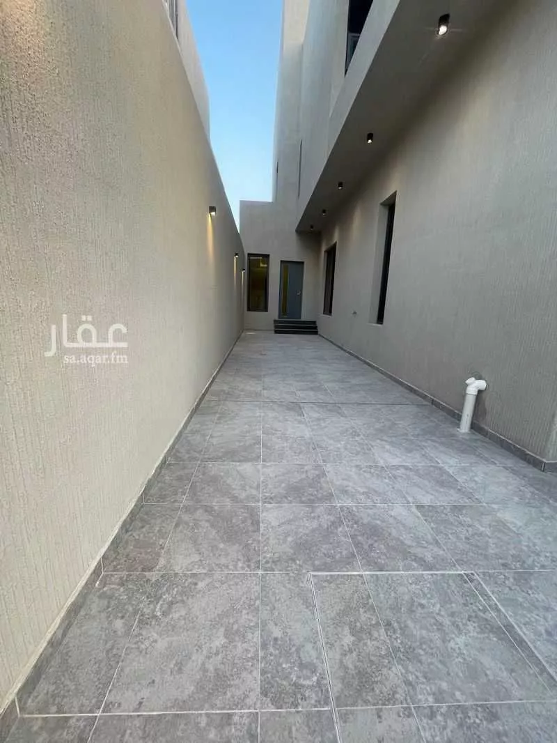 6 bedroom villa in Ash Shulah 1