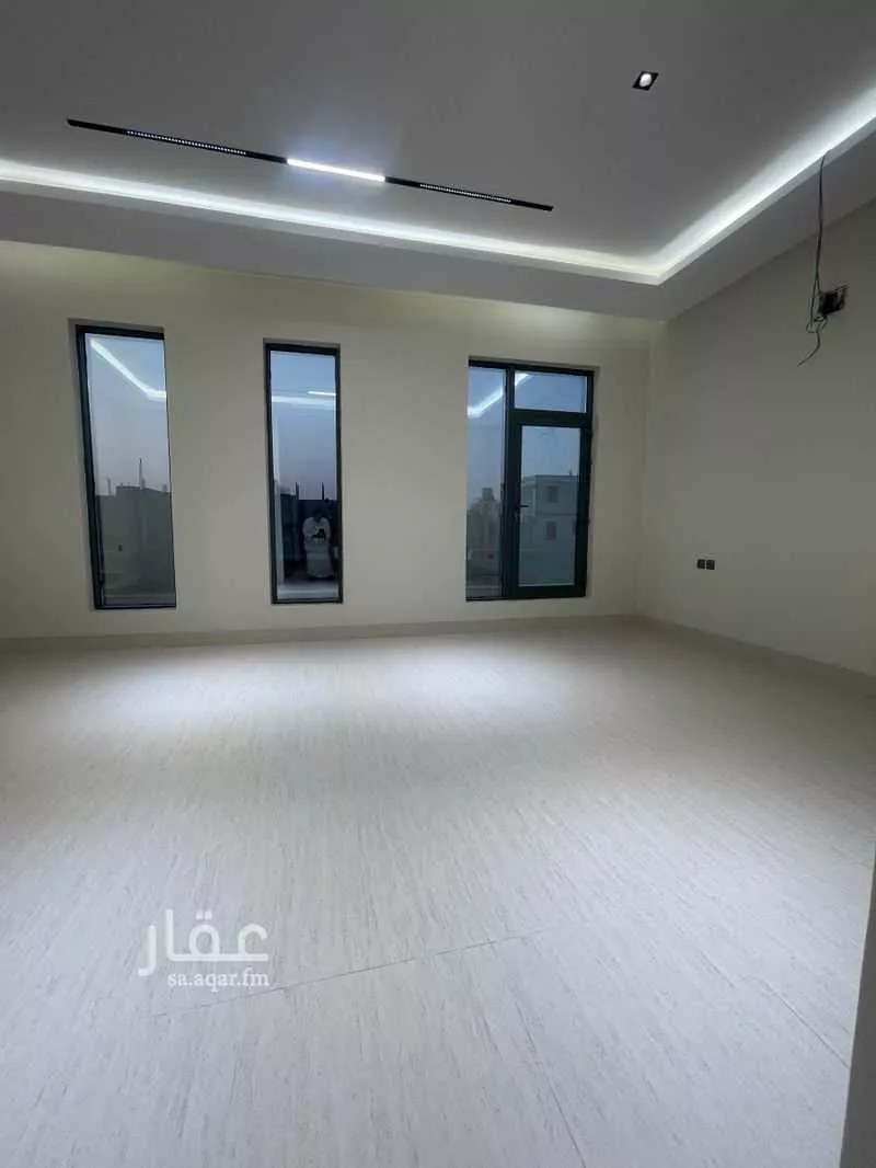 6 bedroom villa in Ash Shulah 5