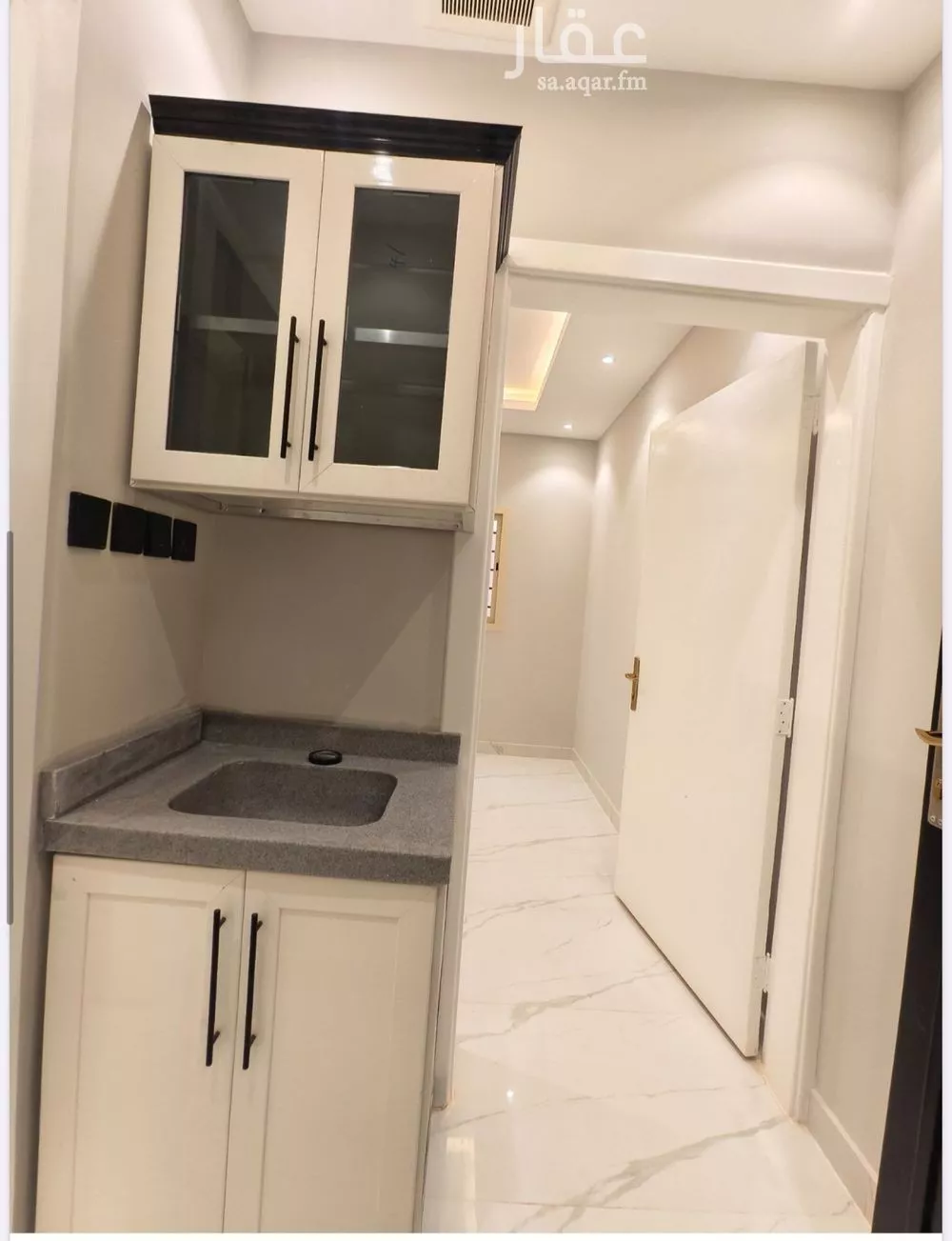 شقة 1 غرف في الياسمين 3