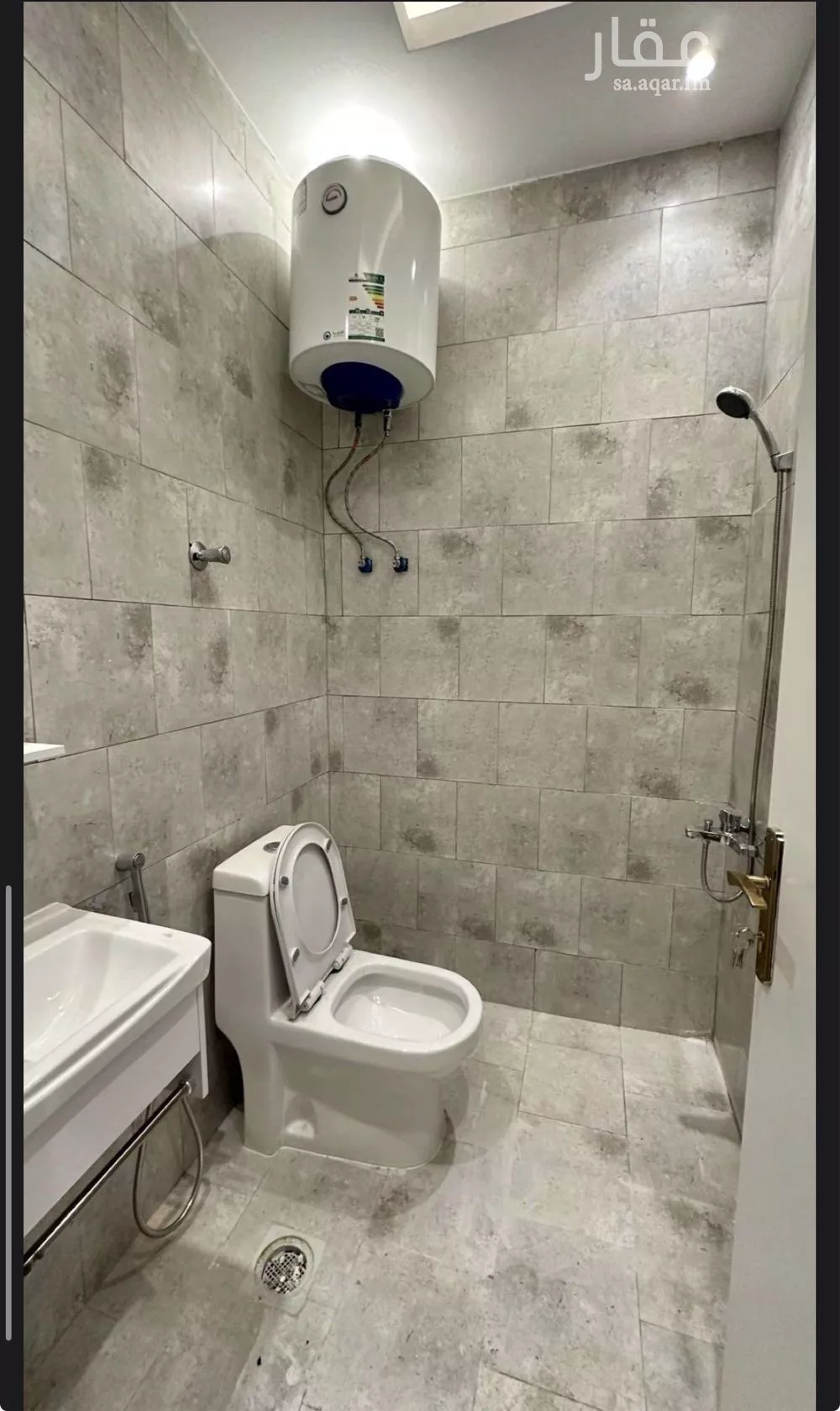 شقة 1 غرف في النفل 4