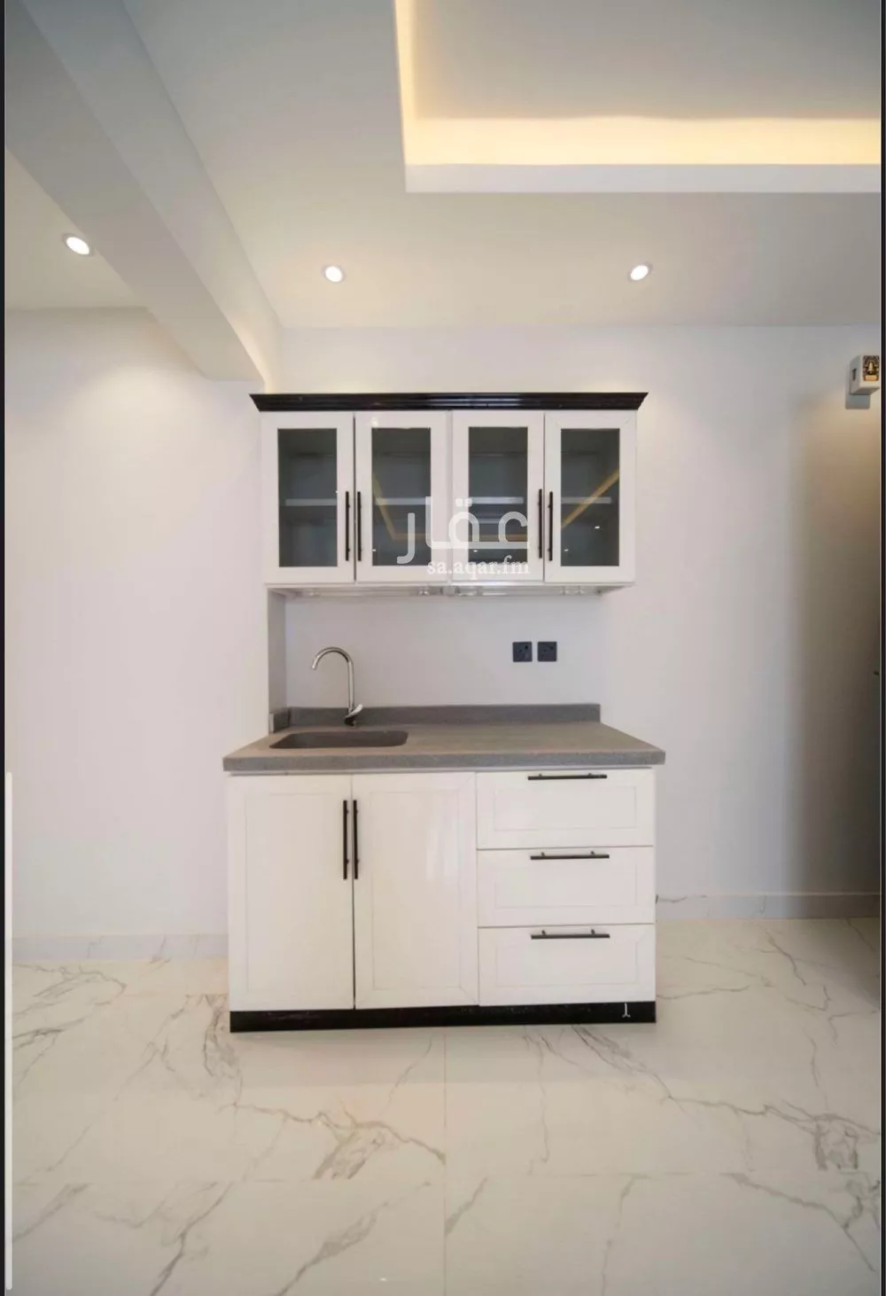 شقة 1 غرف في المروج 5