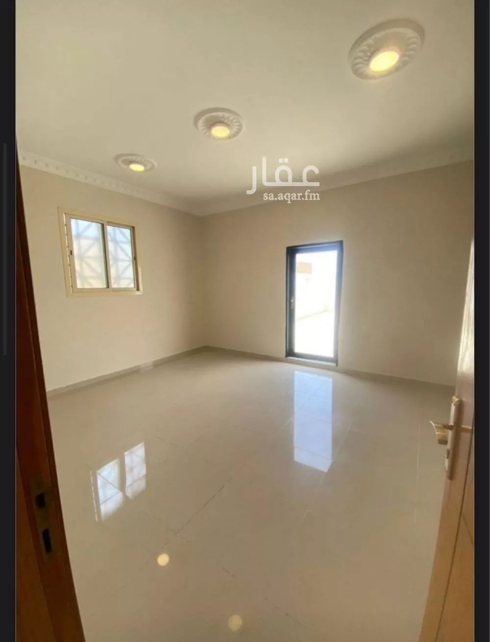شقة 2 غرف في العارض 4