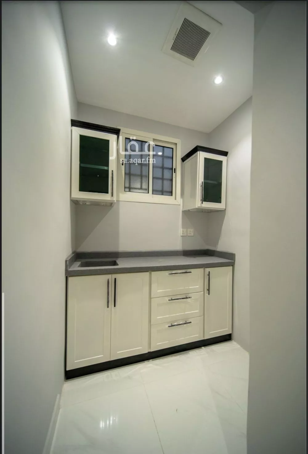 شقة 1 غرف في الخليج 2