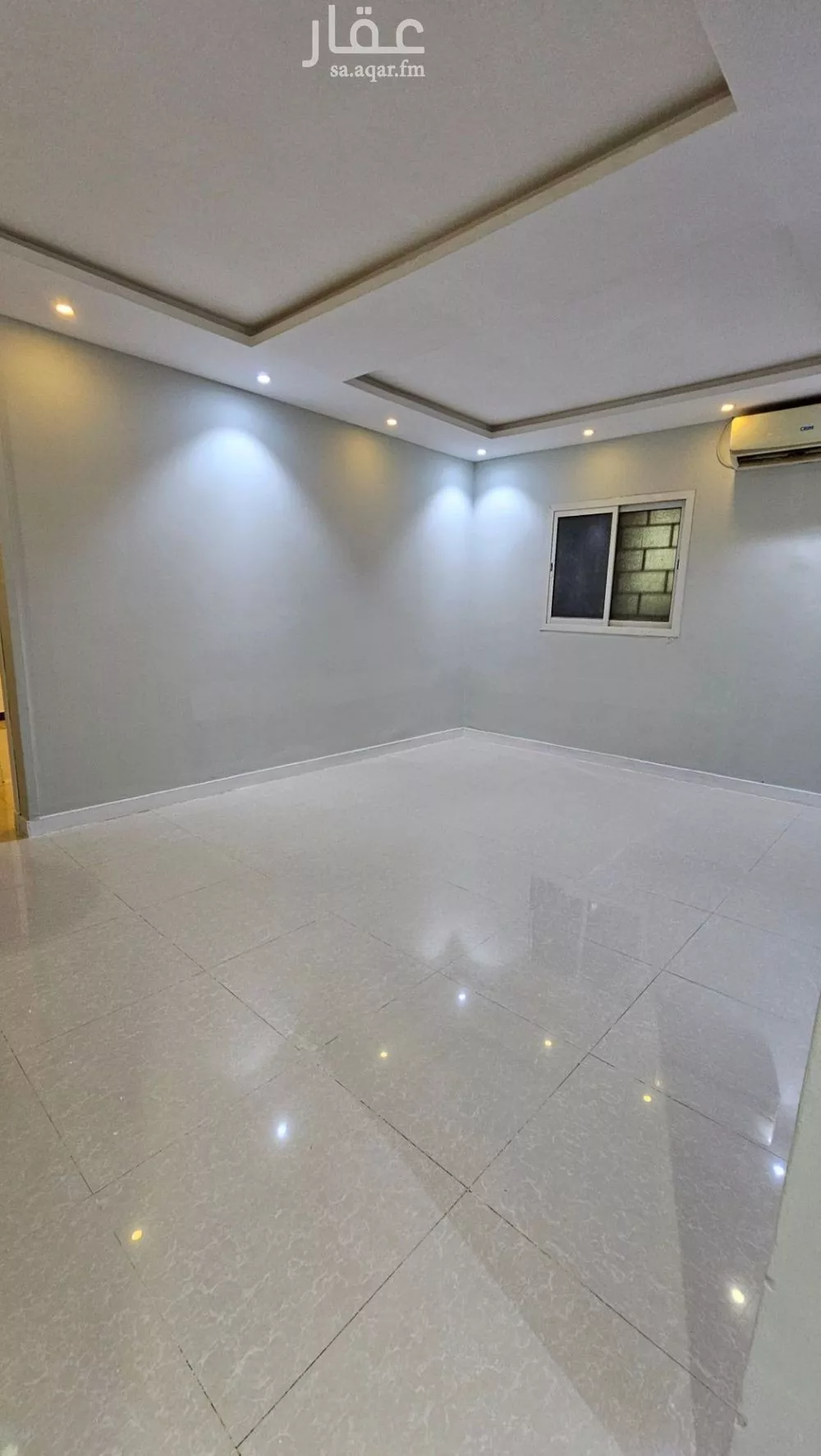 فيلا 12 غرف في الرمال 2