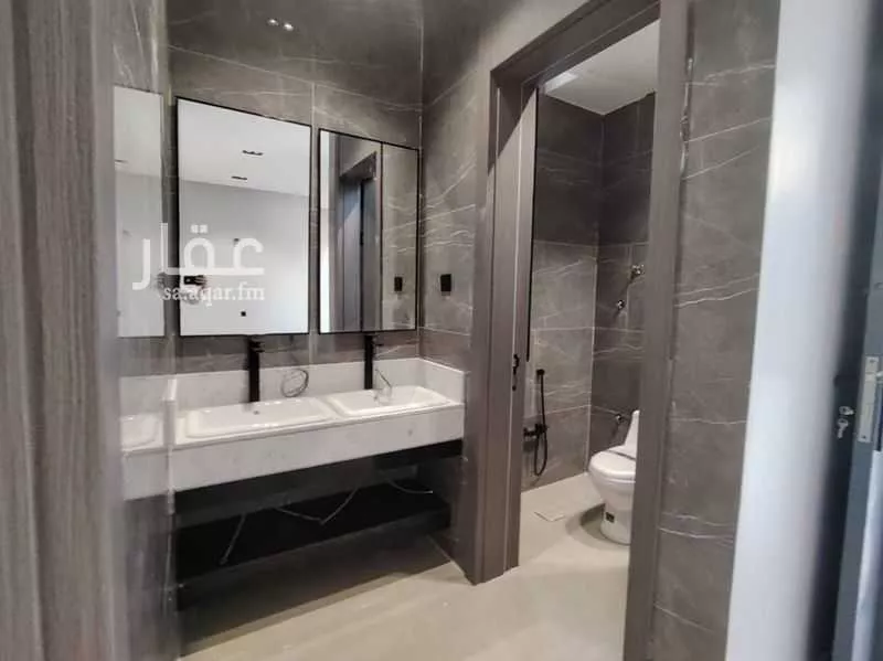 فيلا 6 غرف في العريجاء الغربية 3