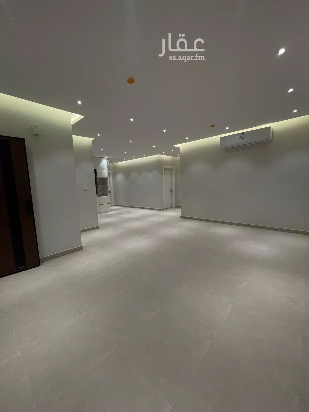 شقة 3 غرف في العارض 4