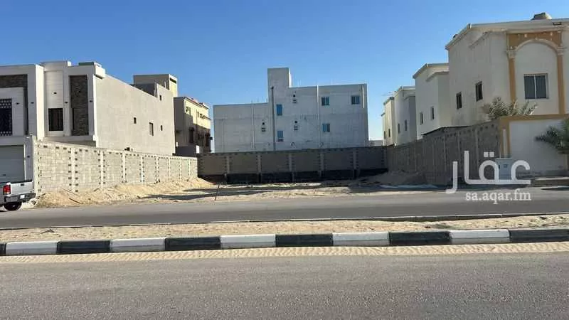 أرض 875 م² في الشراع 1