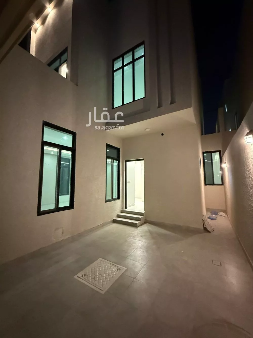 فيلا 9 غرف في الأمل 5