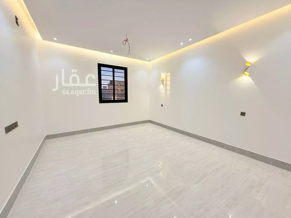 4 bedroom apartment in Okaz, Riyadh 11