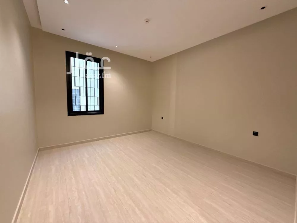 4 bedroom apartment in Badr, Riyadh 5