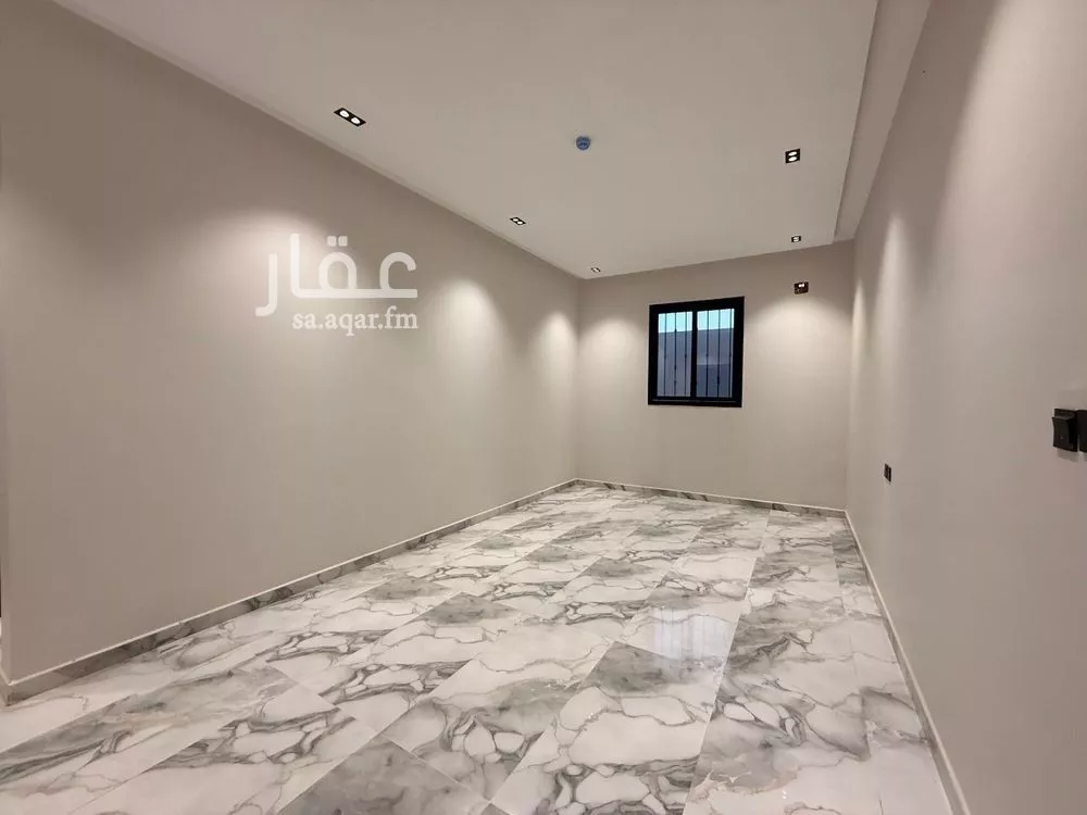 4 bedroom apartment in Badr, Riyadh 6