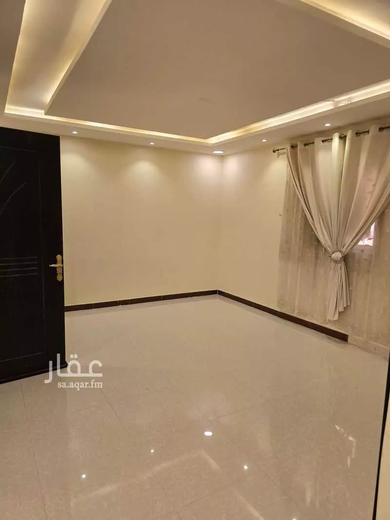 3 bedroom floor in Al Munsiyah 1