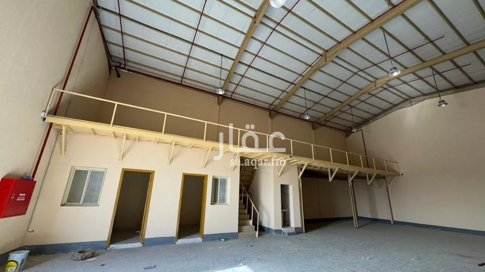 warehouse in Al Ghnamiah, Riyadh 5
