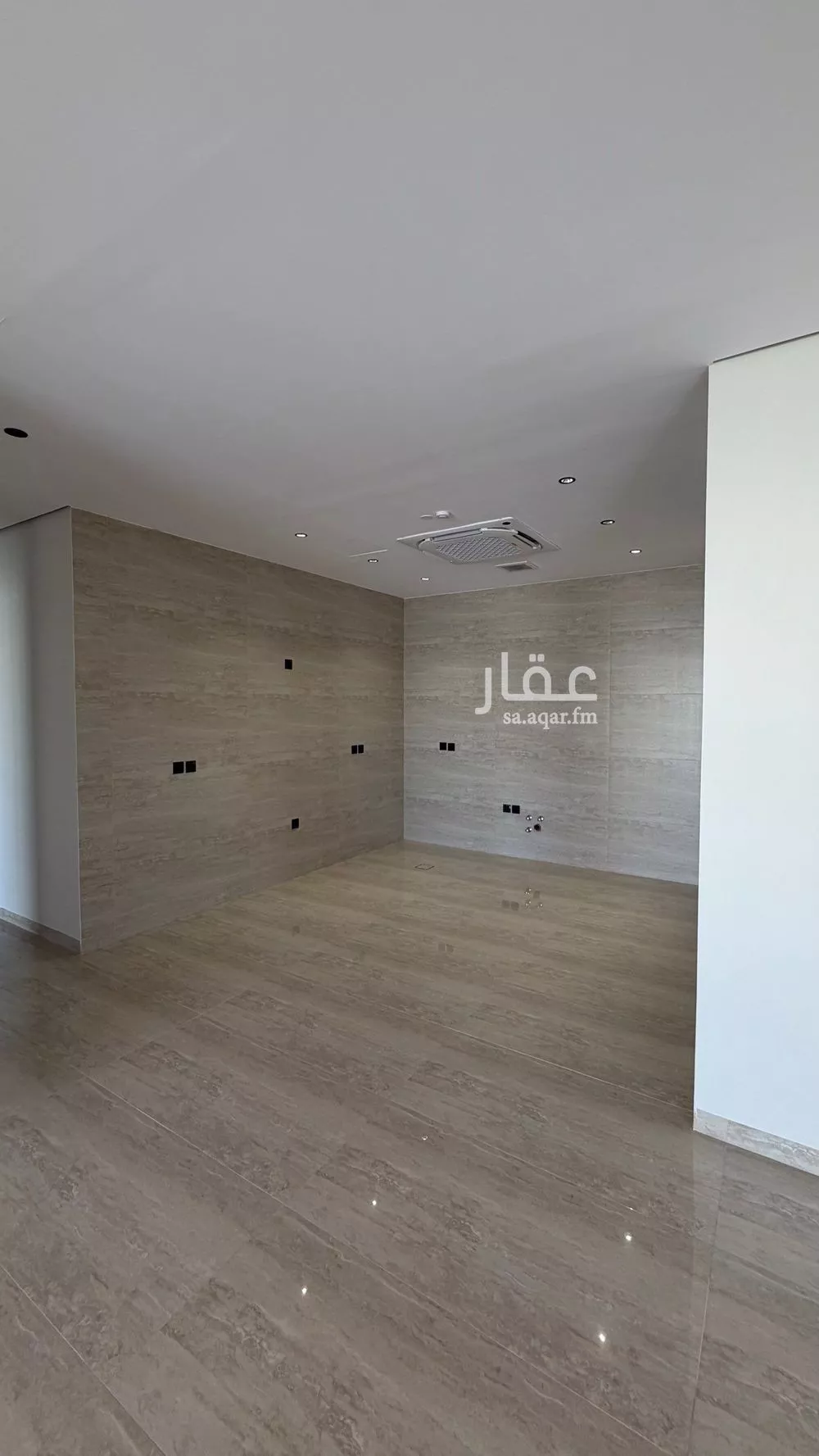 28 bedroom building in Al Aridh, Riyadh 13