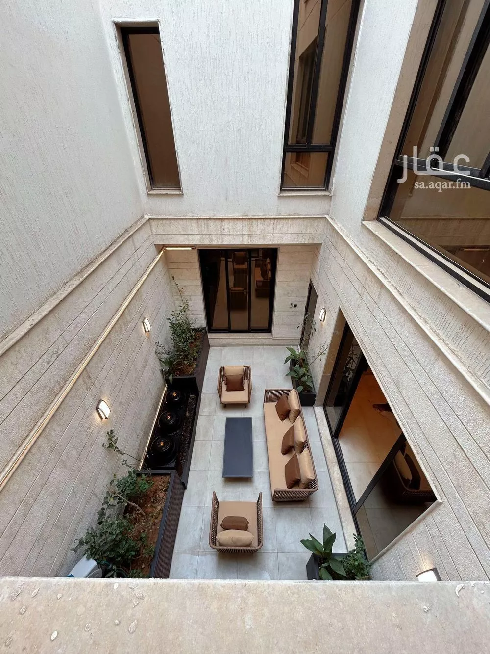 فيلا 7 غرف في السد 3