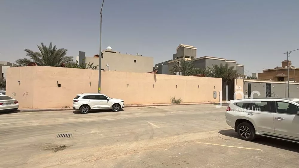 أرض 1020 م² في القيروان 2