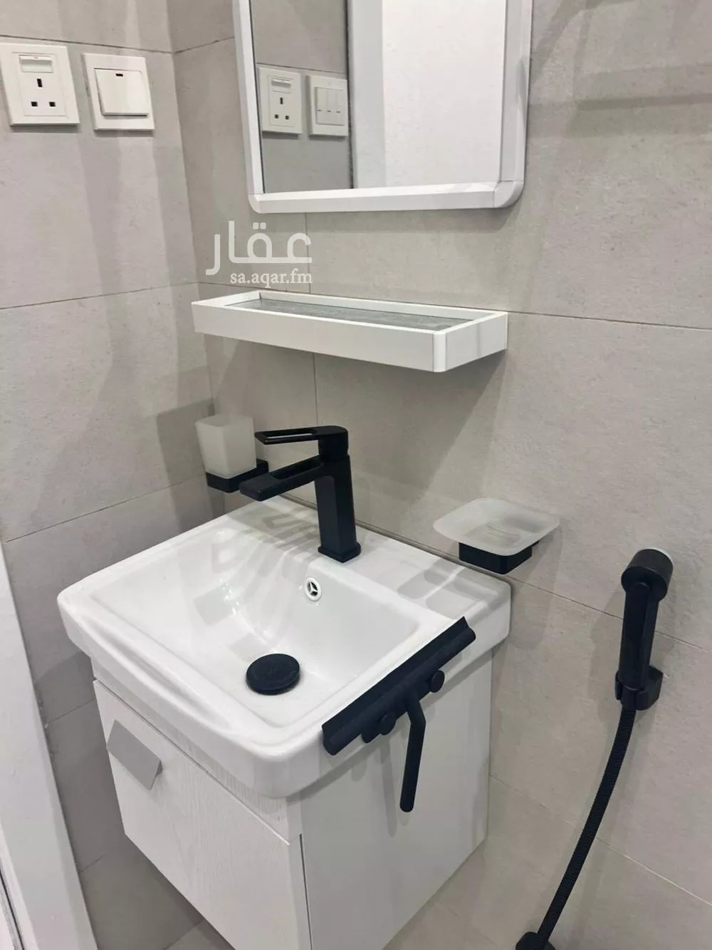 3 bedroom floor in Al Narjis 2