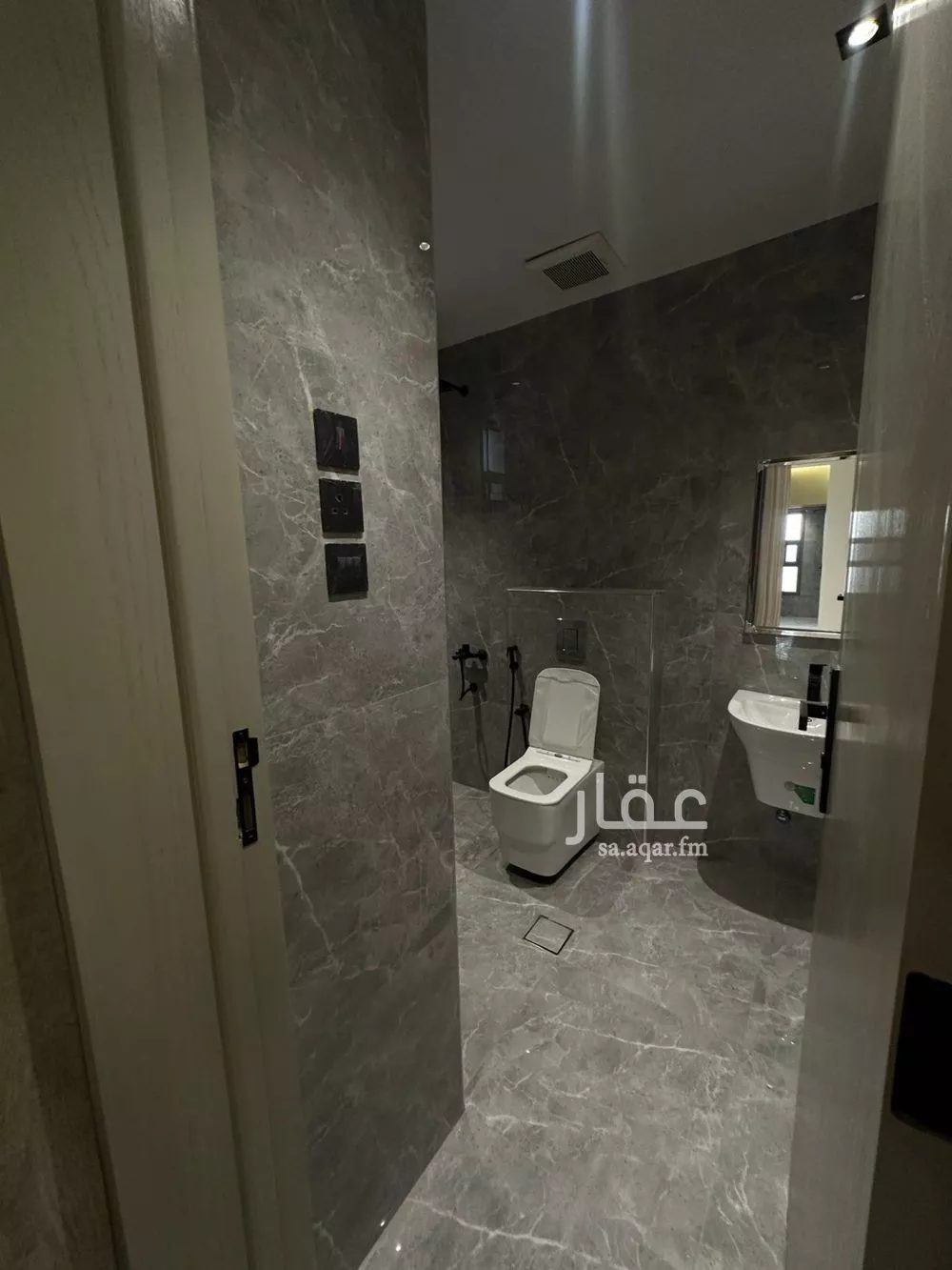 3 bedroom apartment in Tuwaiq, Riyadh 6