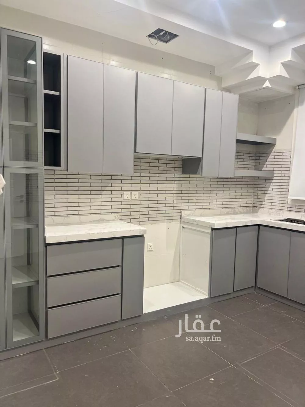 3 bedroom floor in Al Narjis 5