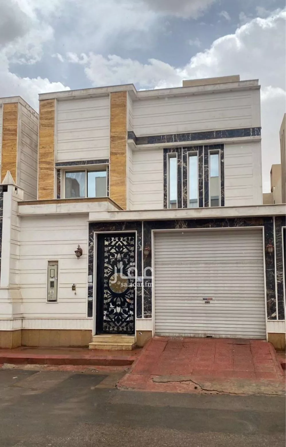 فيلا 6 غرف في الدار البيضاء