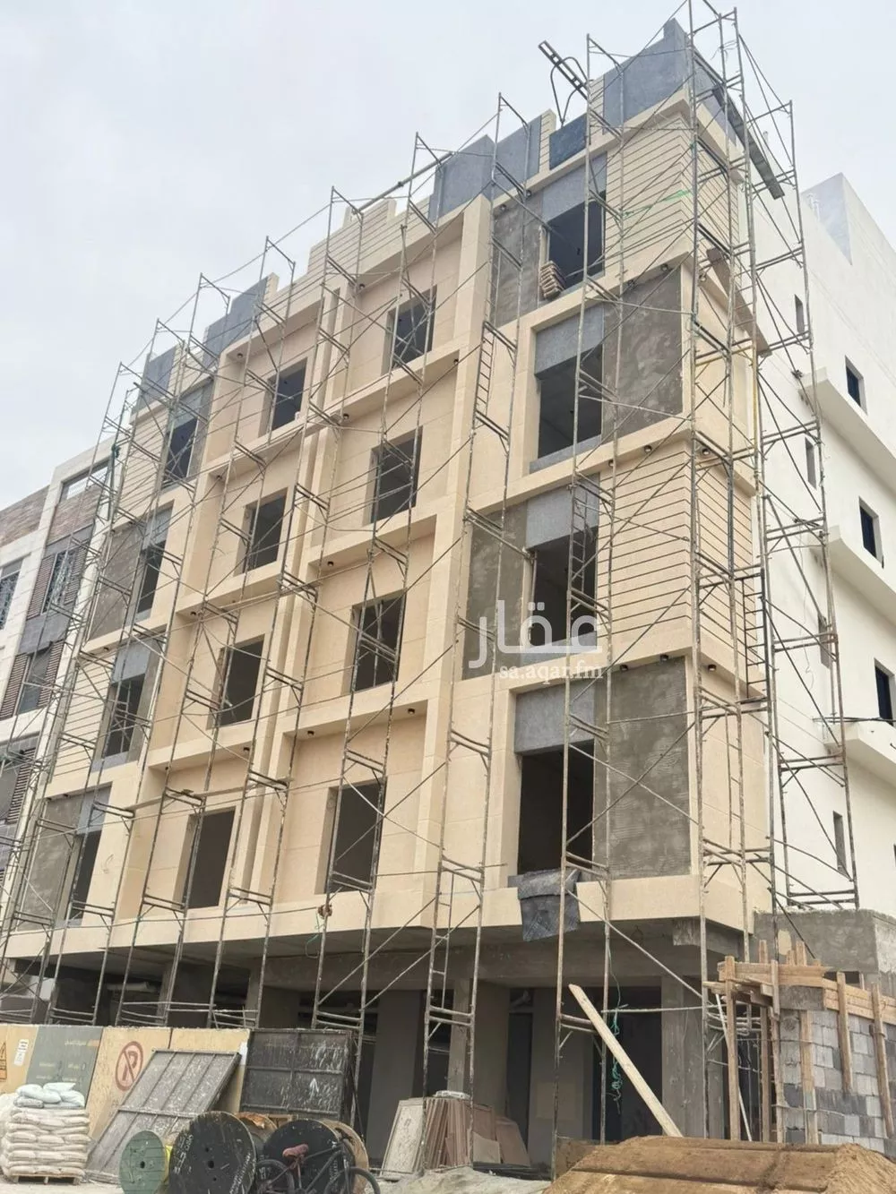 شقة 5 غرف في الصوارى 5