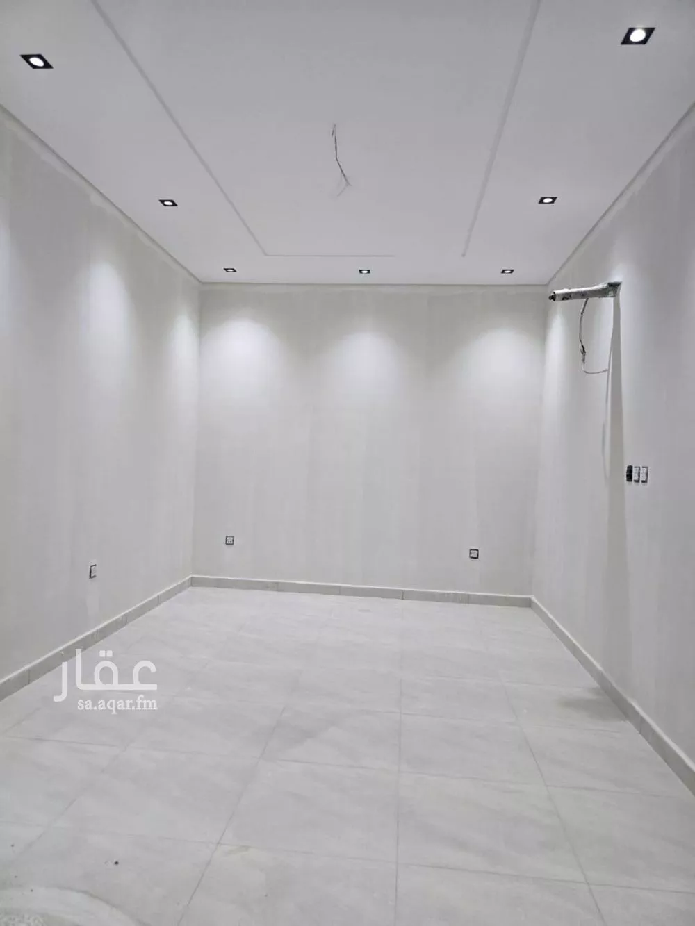 شقة 5 غرف في النزهة 5