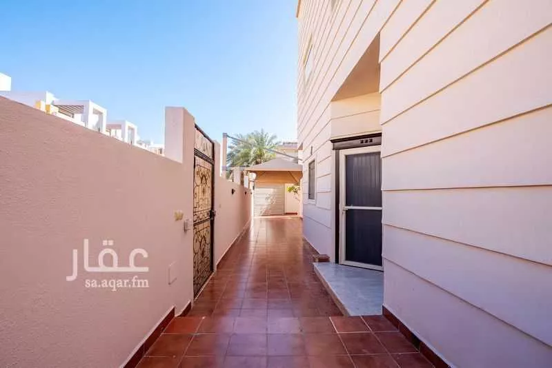6 bedroom villa in Al Khalidiyyah, Jeddah 7