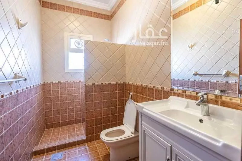 6 bedroom villa in Al Khalidiyyah, Jeddah 11