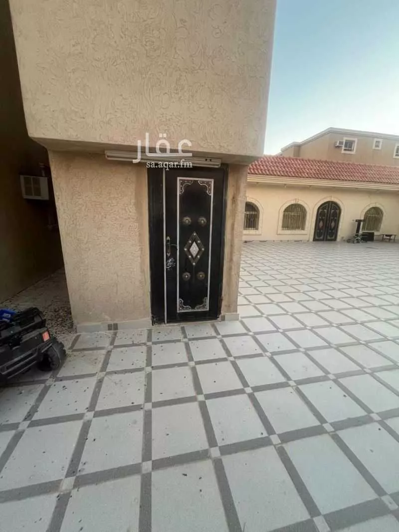 شقة 14 غرف في الحائر 2