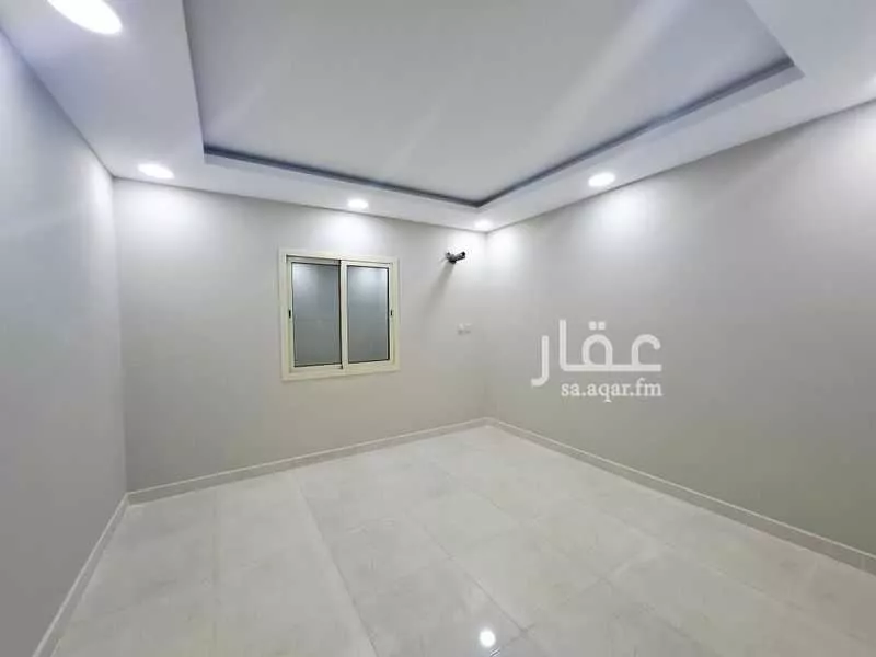 شقة 6 غرف في النور 4