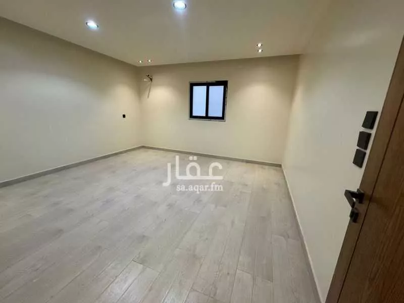 6 bedroom apartment in Al Jalawiyah, Eastern Province 9