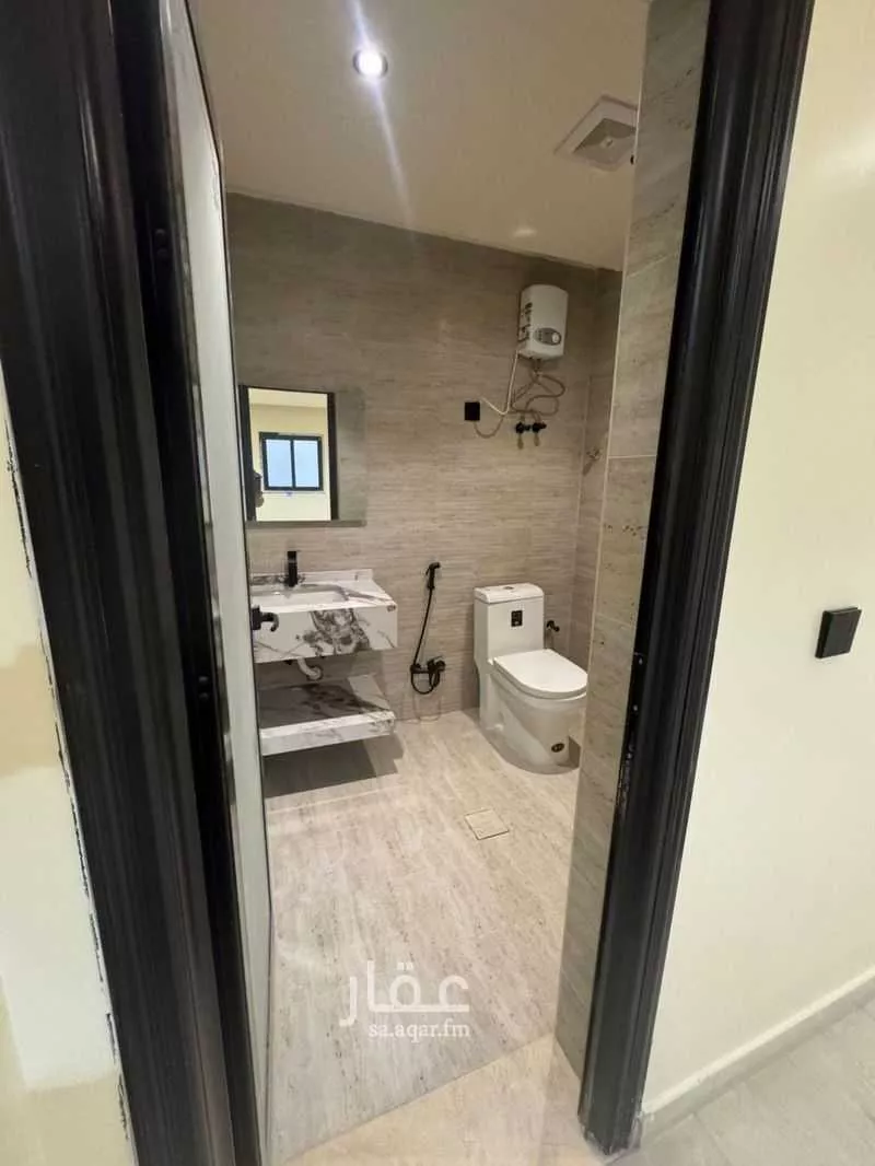 6 bedroom apartment in Al Jalawiyah, Eastern Province 6