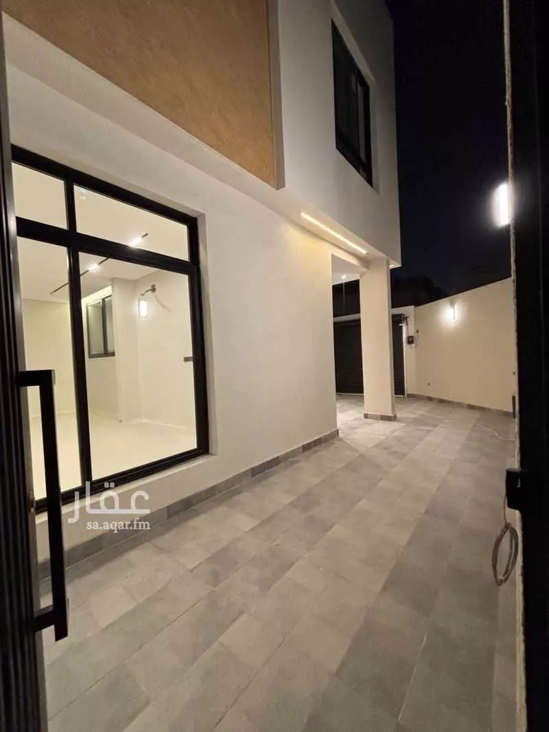 دور 3 غرف في الملقا 4